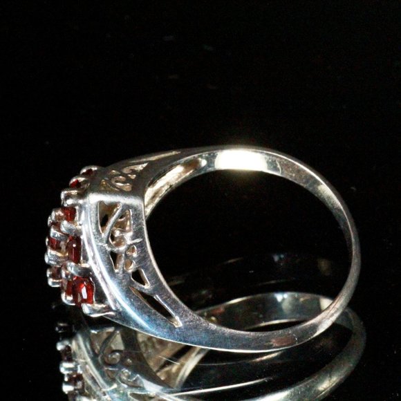 CII Thailand Sterling Silver Garnet Cluster QVC Diamond Shape Ring - Picture 7 of 8